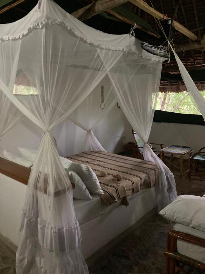 Lemara Eco Camp Hotel Kisaki Екстериор снимка
